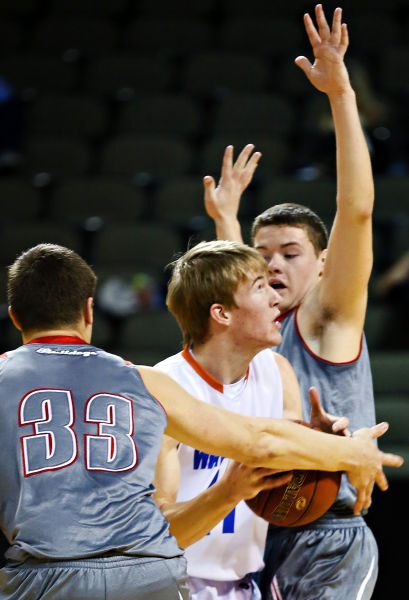 Sioux Center vs Le Mars CNOS Basketball Classic 011015
